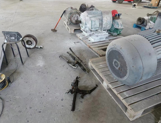 ̩�ݸ�ѹ����������